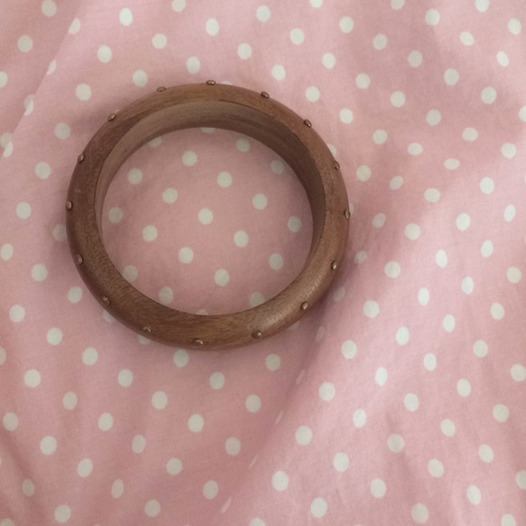 Studded bangle - Picture 2 of 3